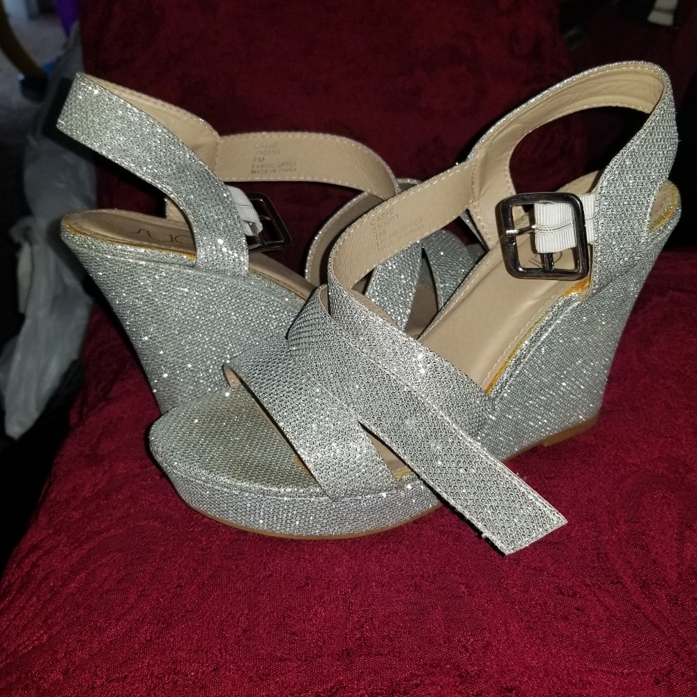 Wedges - Picture 2 of 3